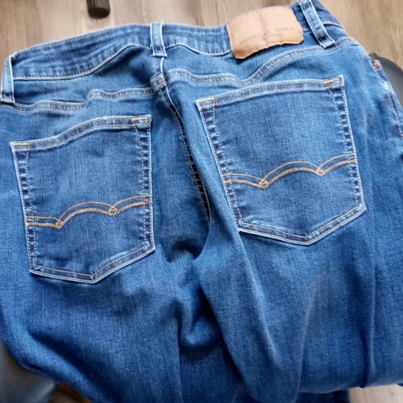 Ladies American Eagle Slim fit jeans - Picture 6 of 7